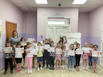 Час финансовой грамотности прошел для детей в Злынковском КЦСОН