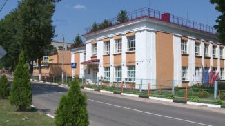 В Брянской области в Суражской школе №1 делают пристройку