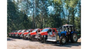 Брянским лесничествам вручили восемь единиц техники