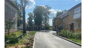 В брянском Сельцо по нацпроекту благоустроили еще два двора