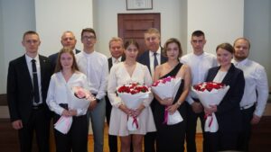 Глава Брянского региона Александр Богомаз встретился с коллективом фармацевтического предприятия