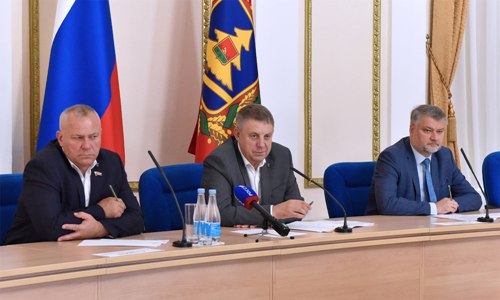 Губернатор Брянской области Александр Богомаз провел заседание областного инвестиционного совета