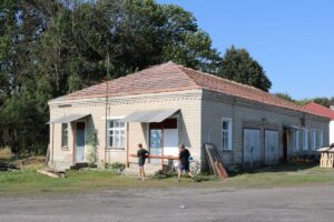 На Брянщине в Комаричской ЦРБ продолжается ремонт пищеблока