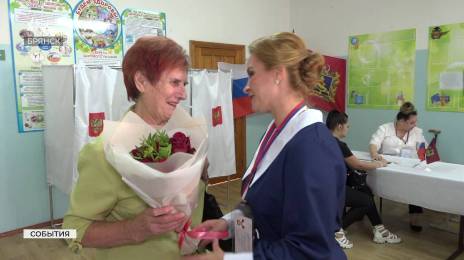 Мать  Брянского Героя России приняла  участие в выборах