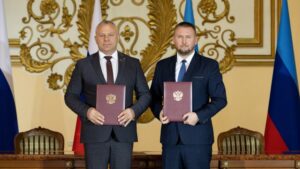 Председатель Брянской облдумы Валентин Суббот посетил с рабочим визитом Луганскую Народную Республику