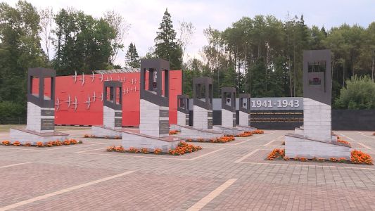 Сегодня — восемьдесят третья годовщина трагедии в карачевской деревне Хацунь