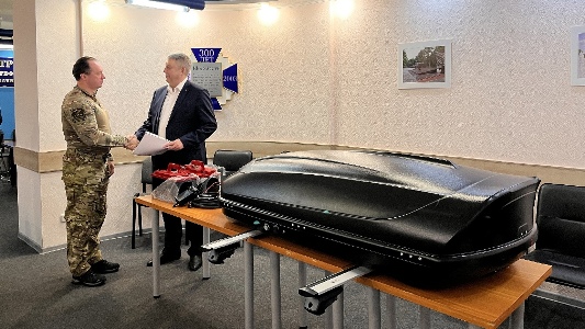 Губернатор Брянщины передал специальное оборудование для отряда «БАРС-Брянск»