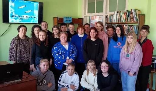 В Злынковской библиотеки отметили  День Белых журавлей