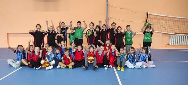 В Злынковской СОШ №1 прошли «Веселые старты»