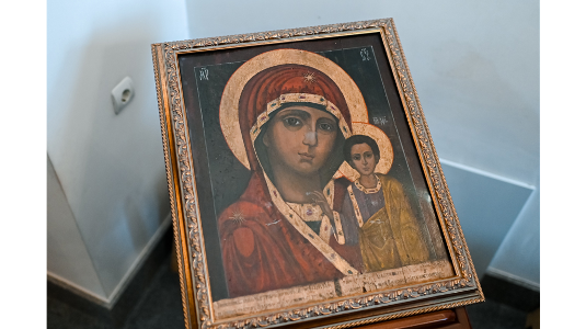 В Брянскую область  возвращена старинная  Казанская икона Божией Матери