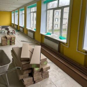 В Дубровской школе Брянской области  продолжается ремонт