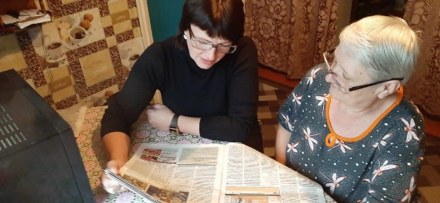 В отделении социального обслуживания на дому Злынковского центра социального обслуживания продолжает работать «мобильная библиотека»