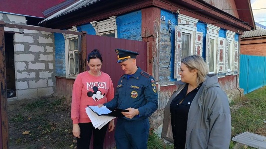 Злынковские пожарные проводят рейды