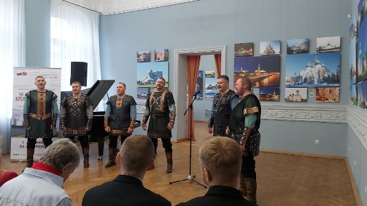 В Могилёве прошло выступление артистов ансамбля «Ватага»