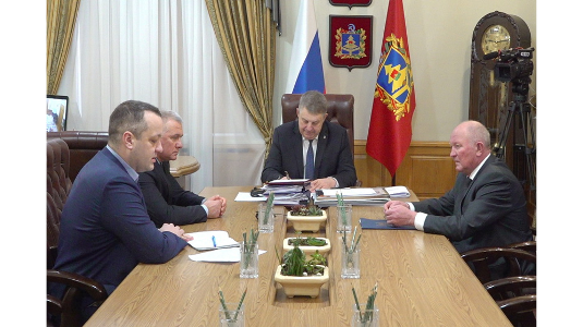 Губернатор Брянщины  провёл встречу с руководством компании «Чистая планета»