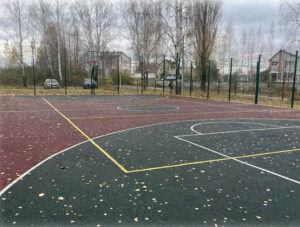 Школы Фокинского района Брянской области оснастили современными спортивными площадками