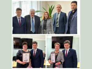 На Брянщине работников Климовской ЦРБ наградили грамотами Брянской облдумы