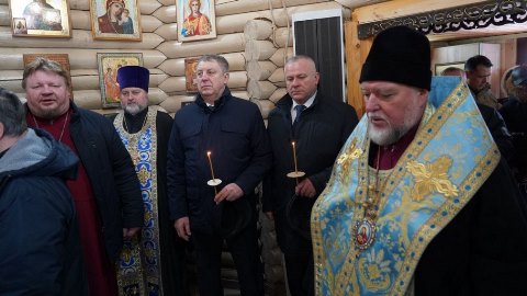 Брянские ветераны Афганистана посетили часовню Александра Невского