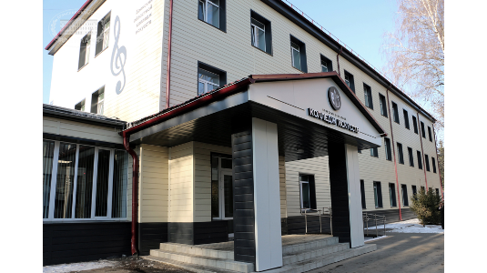 После капитального ремонта в Брянском колледже искусств открылось отделение музыкального искусства