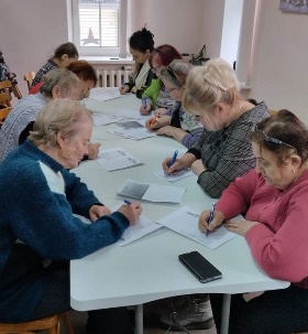 Злынковсковские волонтеры  участвовали в акции «Письмо солдату»