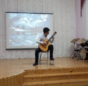 Брянский школьник Дмитрий Зайцев станет участником федерального просветительского проекта «Знание»