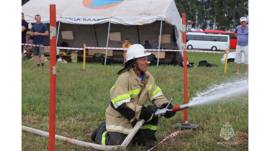 Константин Усачёв из Брянской области стал победителем на всероссийском конкурсе пожарных