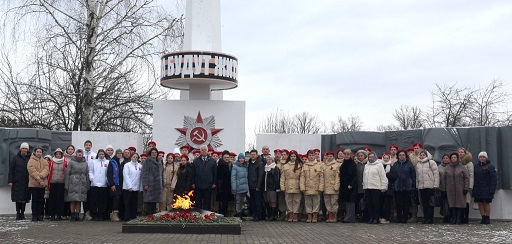 В Злынковской центральной библиотеки провели  урок мужества «Помнит сердце, не забудет никогда»
