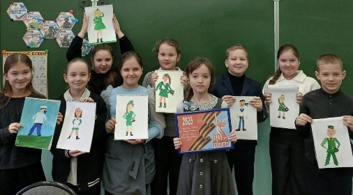 Акция «Поздравительные открытки ко Дню защитника Отечества»