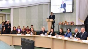 Губернатор Брянской области вручил награды работникам культуры региона