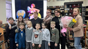 Встреча с заслуженной артисткой РФ Еленой Сафроновой прошла в «Брянсккниге»