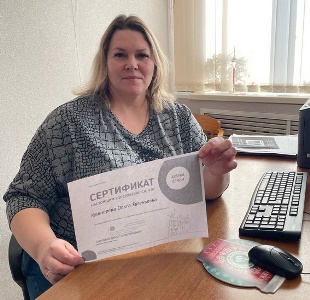 Специалисты Злынковского центра социального обслуживания прошли подготовку по программе «Азбука семьи»