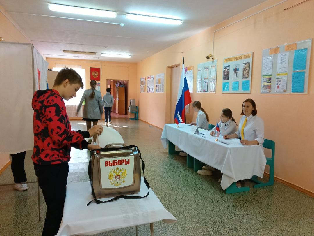 В школах  Злынковского района прошел школьный референдум