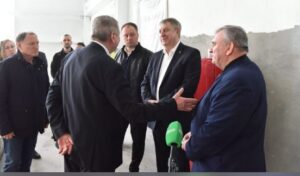 Губернатор Брянщины Александр Богомаз: «До сдачи ФОКа с бассейном в Брасово остается чуть больше трех месяцев»