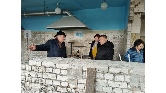 В Выгоничском районе Брянской области продолжается капитальный ремонт Кокинской школы