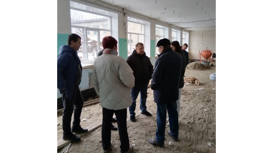 На Брянщине капитальный ремонт Кокинской школы осуществляется с опережением графика