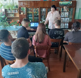 Злынковские студенты участвуют  в акции «Дни доброго кино»