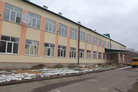 Злынковскую городскую школу №2 капитально ремонтируют