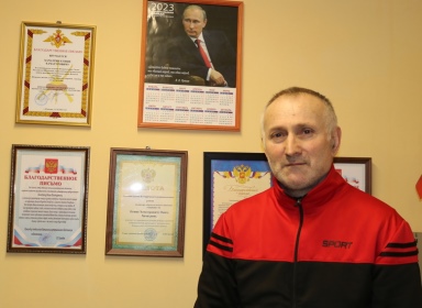 Волонтер из Комарич Брянской области активно помогает фронту