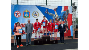 Брянские самбисты взяли золото, серебро и бронзу на турнире по самбо среди сельской молодёжи