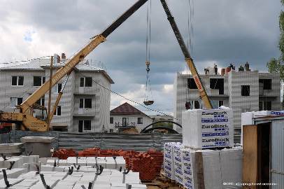 В Стародубе Брянской области идет строительство домов для детей сирот