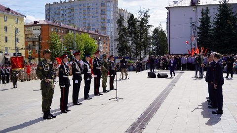 Брянские будущие защитники Родины, принесли клятву верности ветеранам Великой Отечественной войны