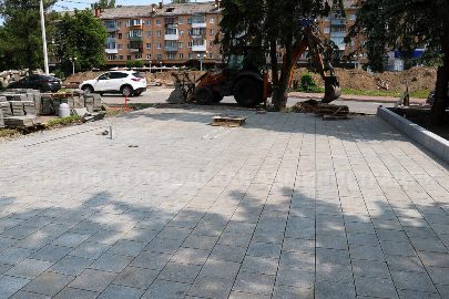 Благоустраивают общественное пространство возле брянского цирка