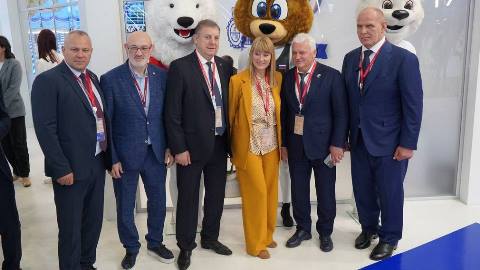 Спортивные успехи Брянщины представлены на экономическом форуме в Петербурге