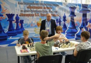 В Брянске проходит масштабный шахматный фестиваль