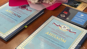 Нагрудные знаки «Горячее сердце» в Брянске вручили Павлу Старовойтову и Юлии Бондаренко