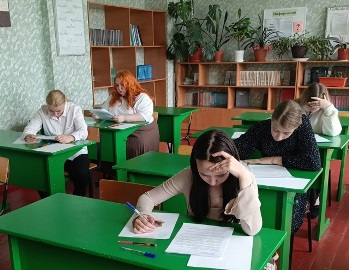 В Злынковском филиале аграрного техникума прошла государственная итоговая аттестация и проходят экзамены