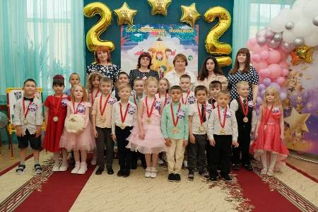 Выпускной бал в  Злынковском детском саду «Родничок»