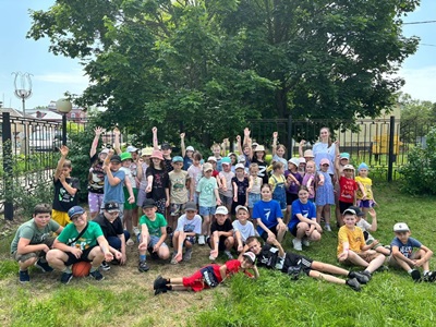 В пришкольных лагерях Злынковского района прошел марафон Дней Первых!