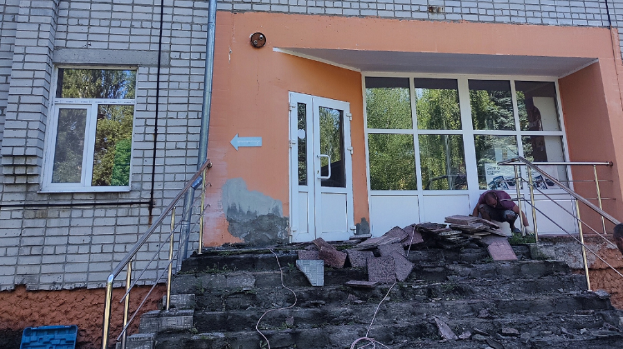 Выгоничская центральная районная больница Брянщины  ремонтируется