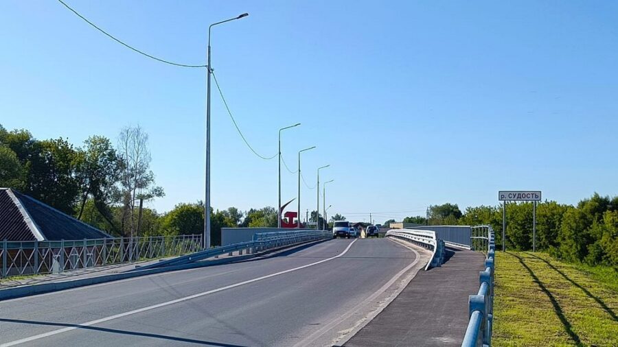 В Брянской области по нацпроекту отремонтировали мост через Судость в Почепе